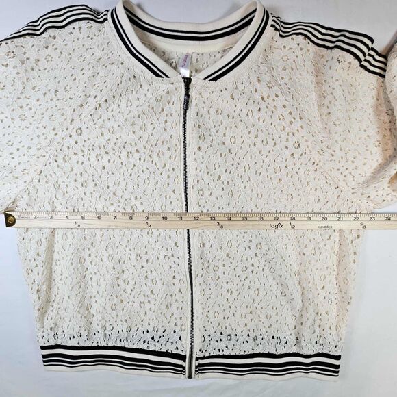 Xhilaration Ivory Lace Bomber Jacket XXL Junior Concrete Garden Collection - Picture 4 of 8